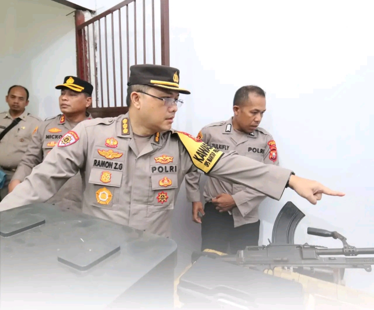 Irwasda Polda Malut Periksa Senpi Dinas Polres Ternate