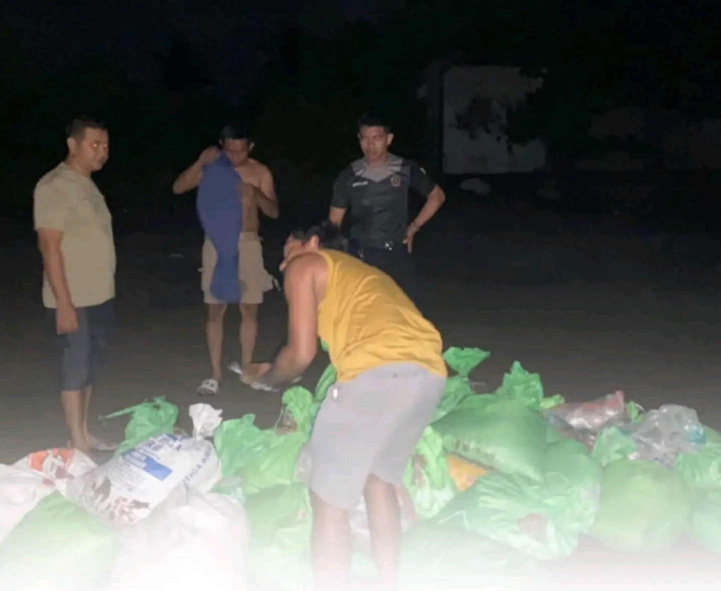 Polresta Tidore Berhasil Amankan 1.263 Kantong Miras di Hari ke-3 Operasi Pekat Kie Raha 2025